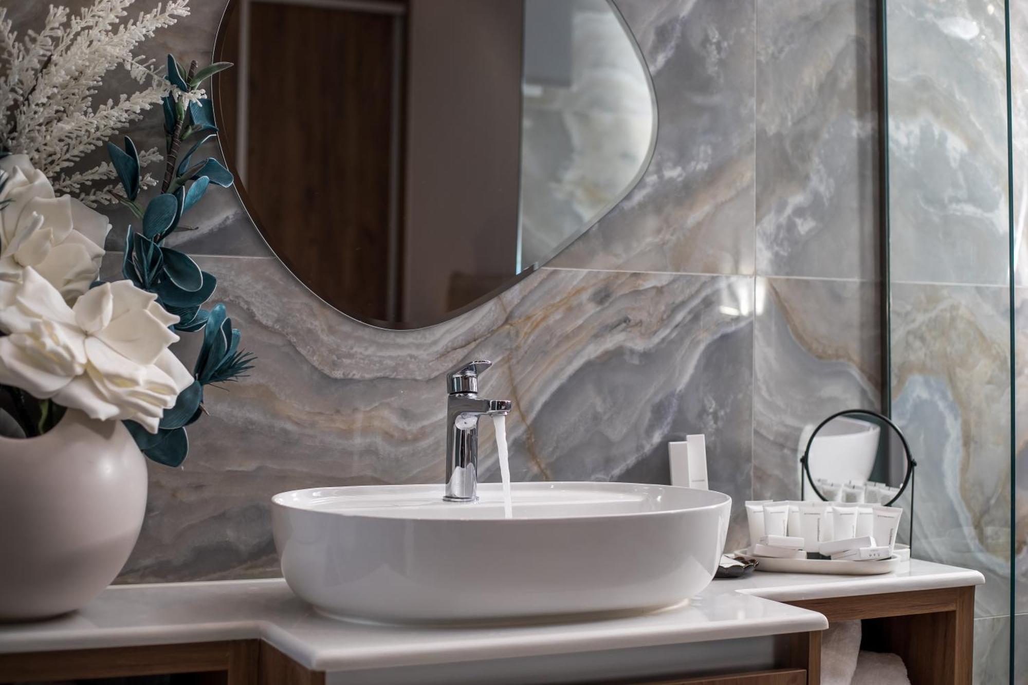 Olea Luxury Apartment Afantou Bagian luar foto